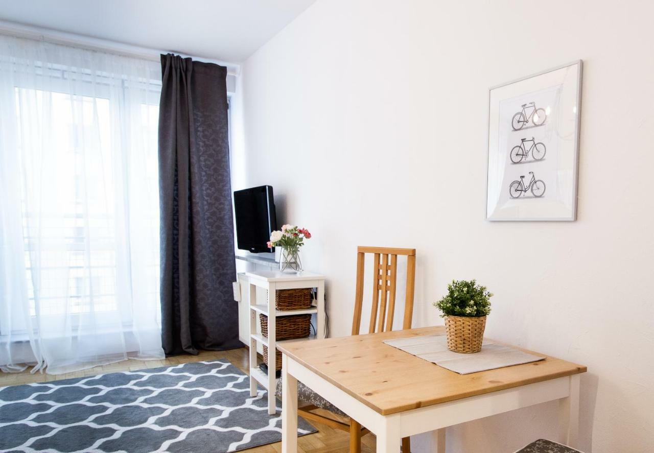 Arkadia Chillout Apartment Warschau Buitenkant foto